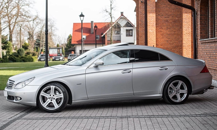 Mercedes-Benz CLS cena 61900 przebieg: 238003, rok produkcji 2004 z Lędziny małe 277